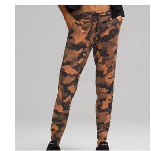 Lululemon,Ready to Rulu Jogger.